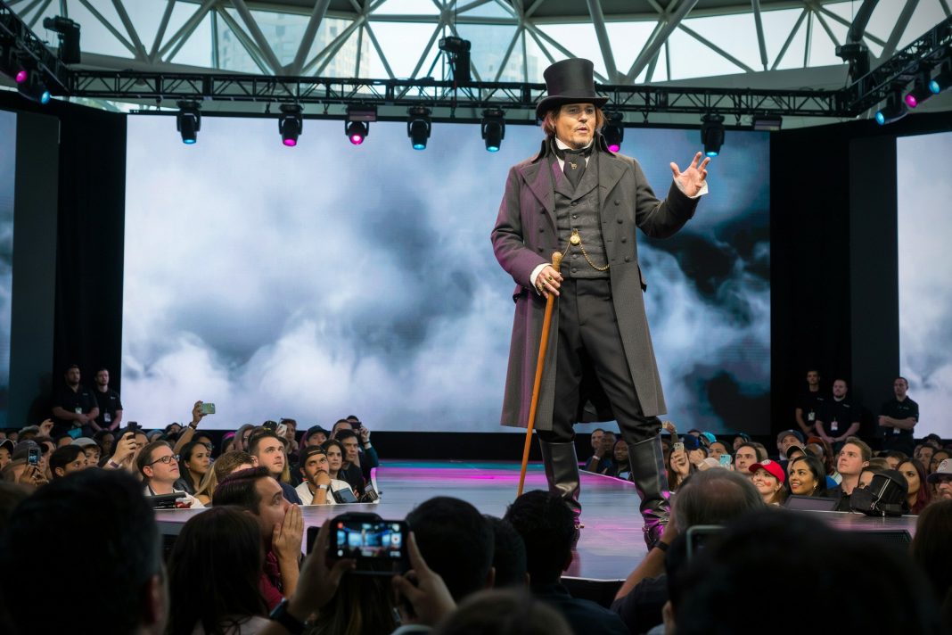 Johnny Depp revient au cinéma avec Ebenezer Scrooge, Paramount mise sur Ti West pour relancer Hollywood